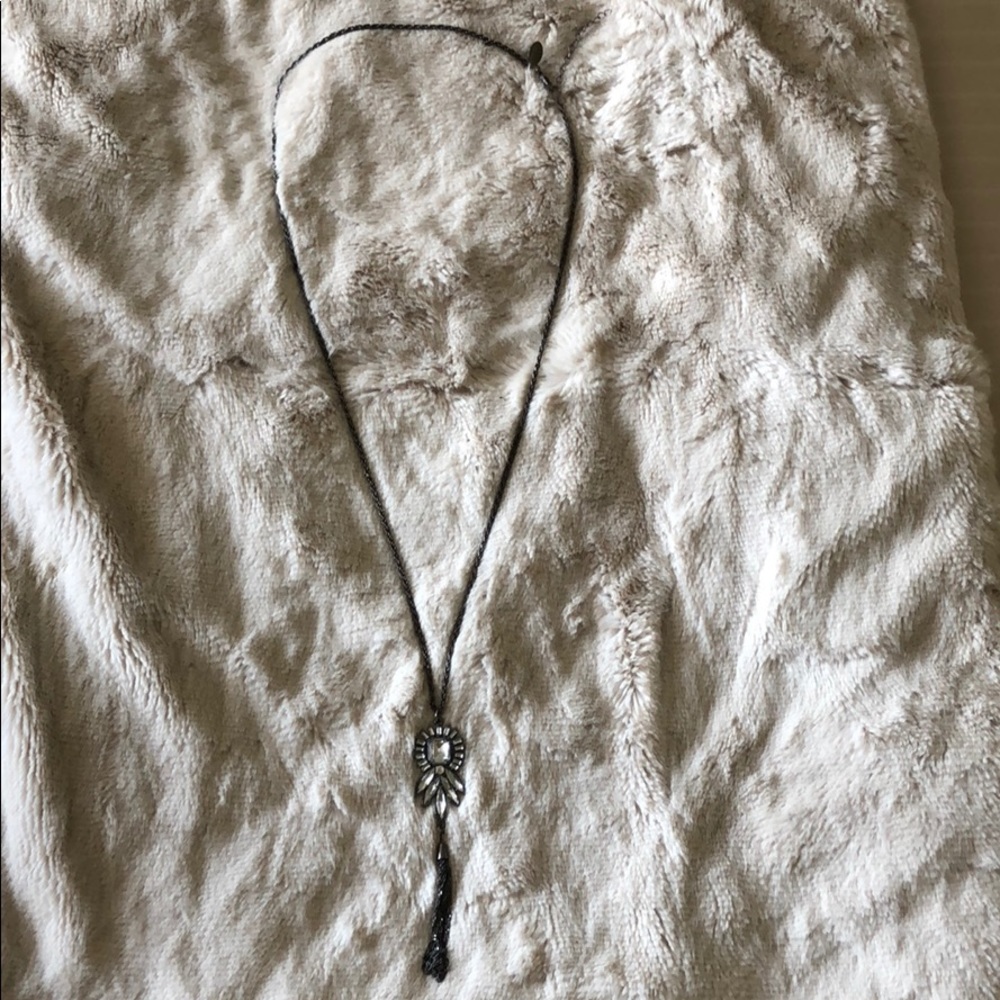 Beautiful tassel pendant with sparkling crystal